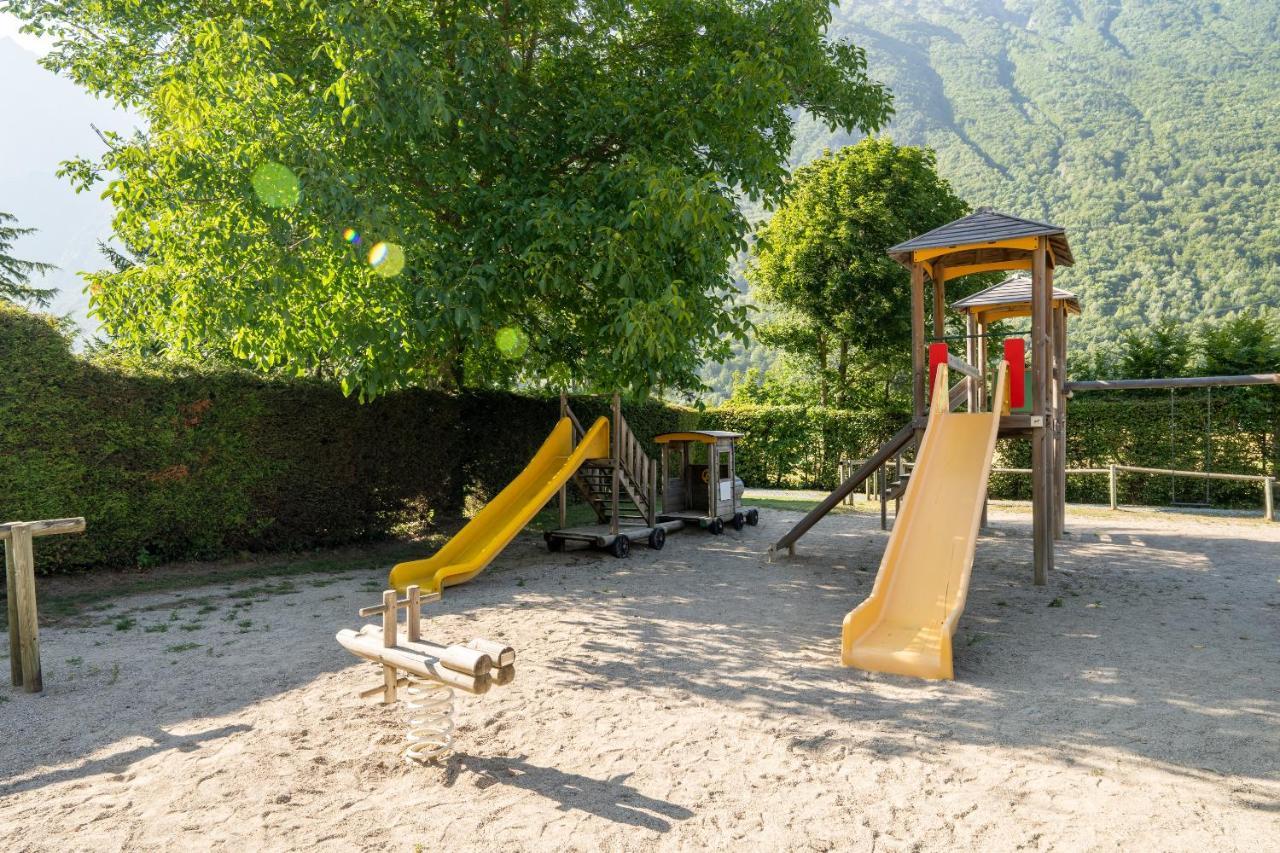 Camping Le Rochetaillee Hotel Grandes Sables Exterior photo