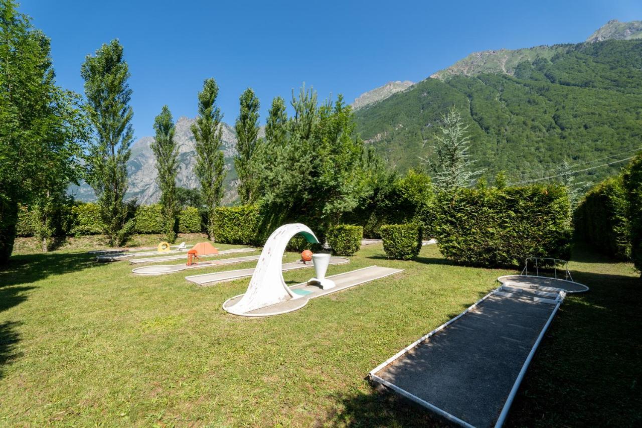 Camping Le Rochetaillee Hotel Grandes Sables Exterior photo